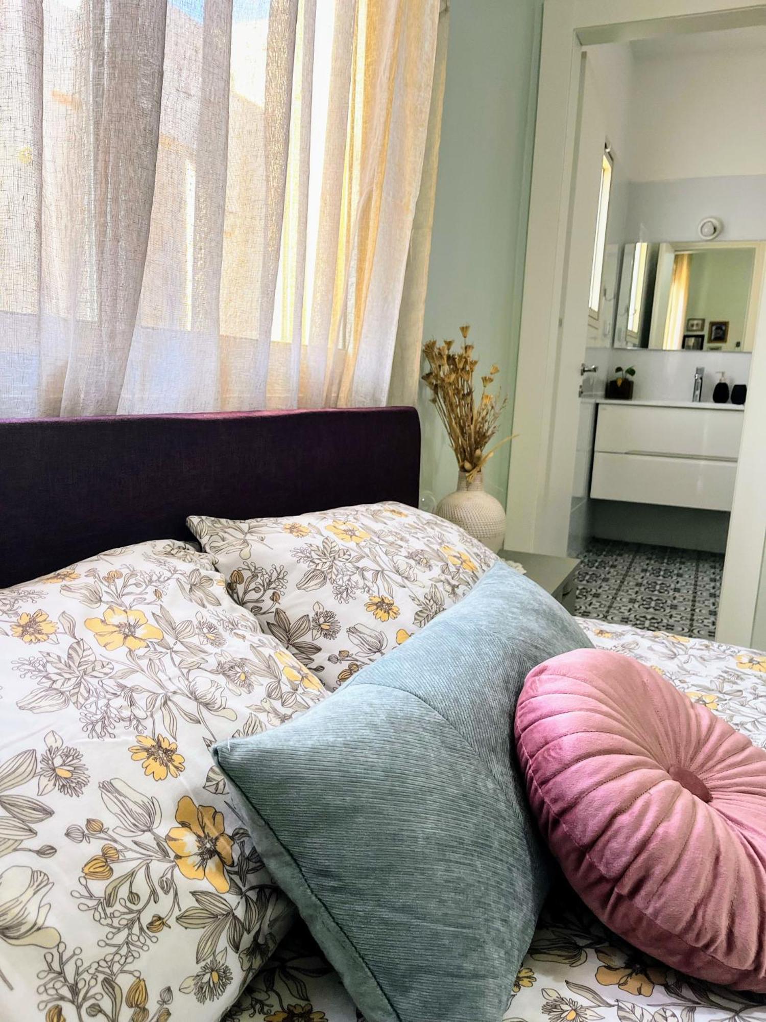 Serenity Apartment *
